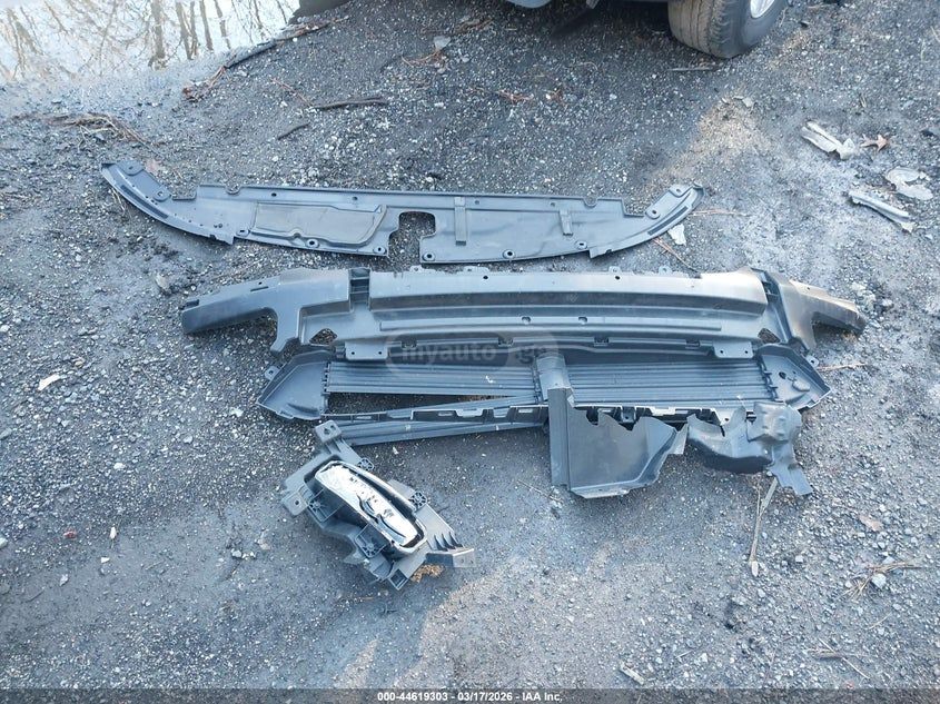 Chrysler Pacifica 2025 — миниатюра 11