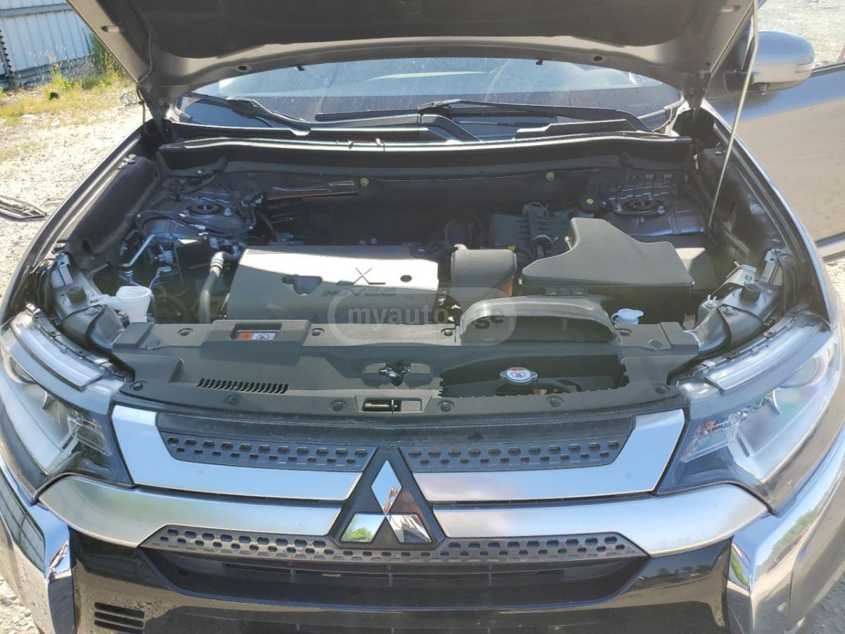 Mitsubishi SE — миниатюра 6