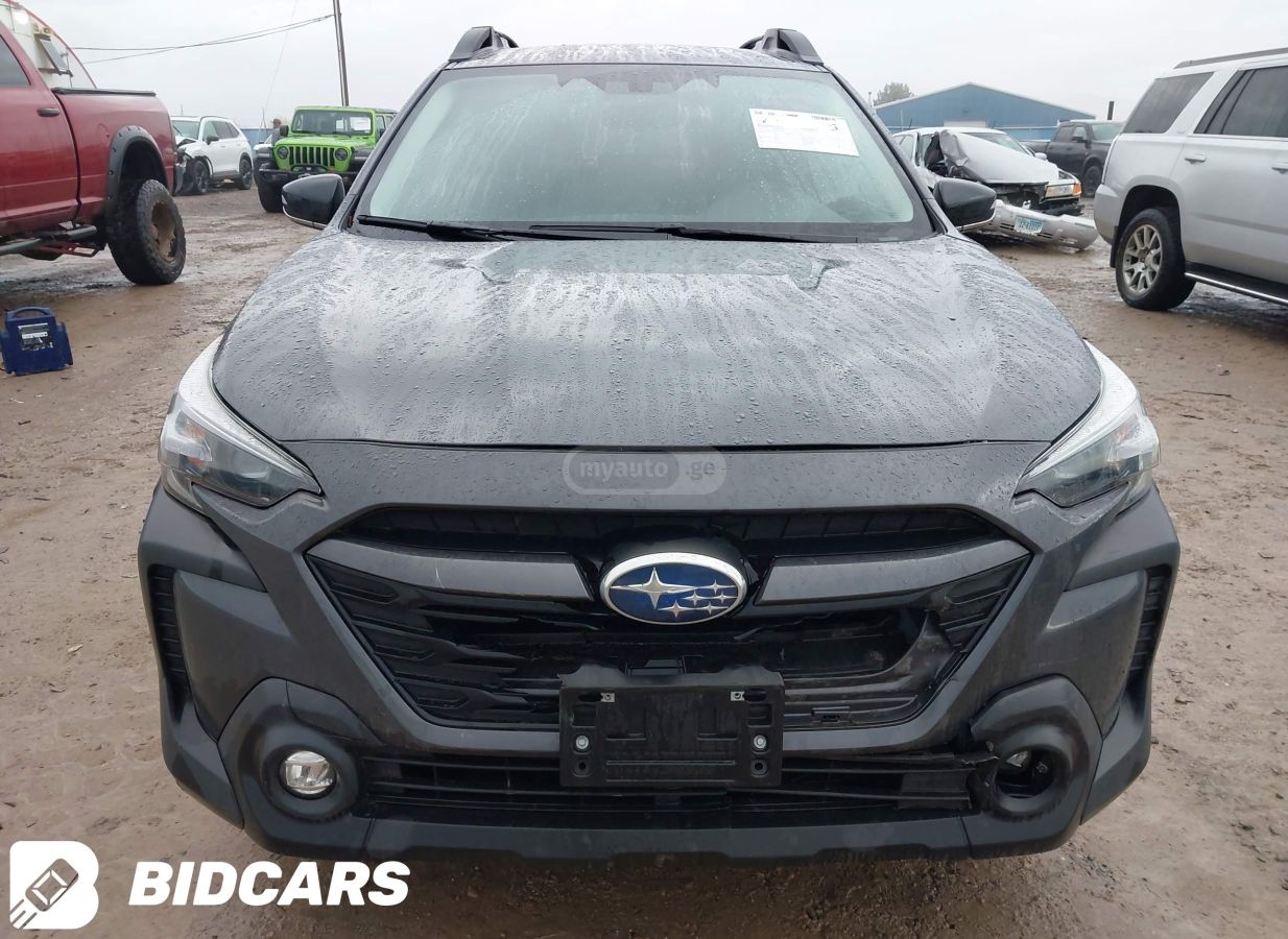 Subaru Premium 4dr All-Wheel Drive CV — миниатюра 2