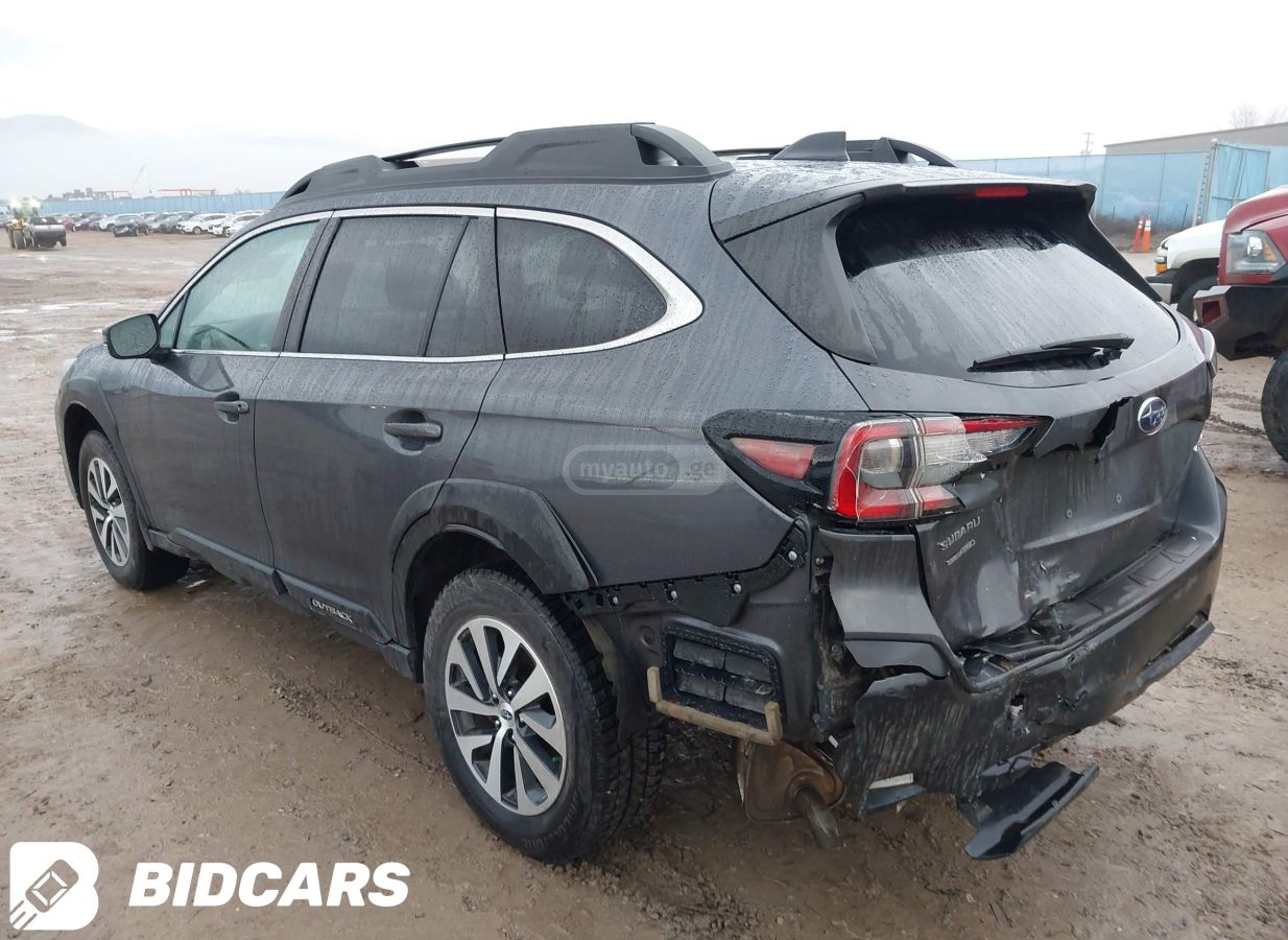 Subaru Premium 4dr All-Wheel Drive CV — миниатюра 4