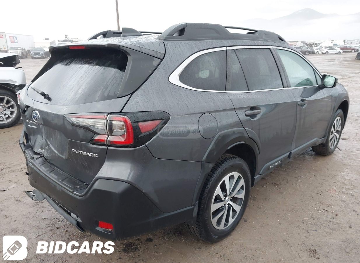 Subaru Premium 4dr All-Wheel Drive CV — миниатюра 5