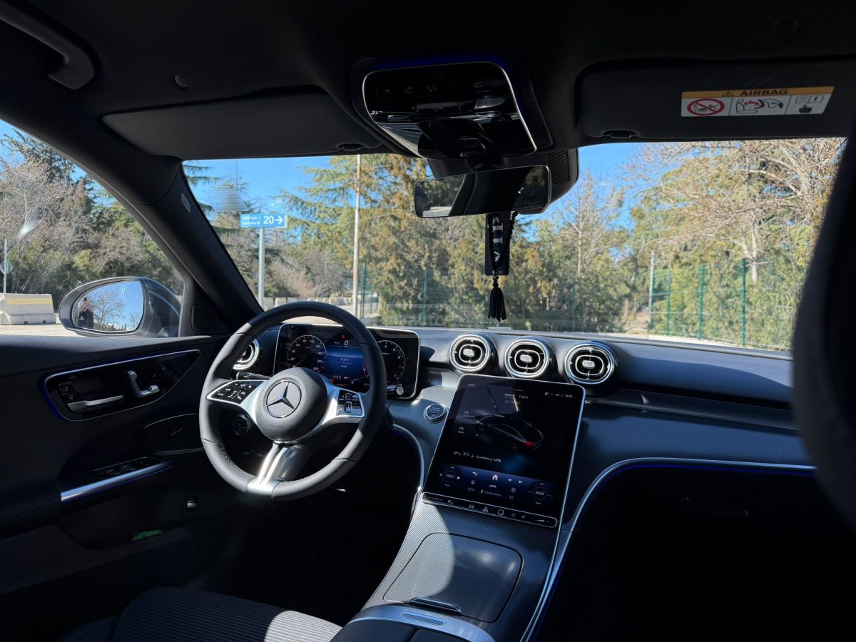 Mercedes-Benz C 180 - фото 7