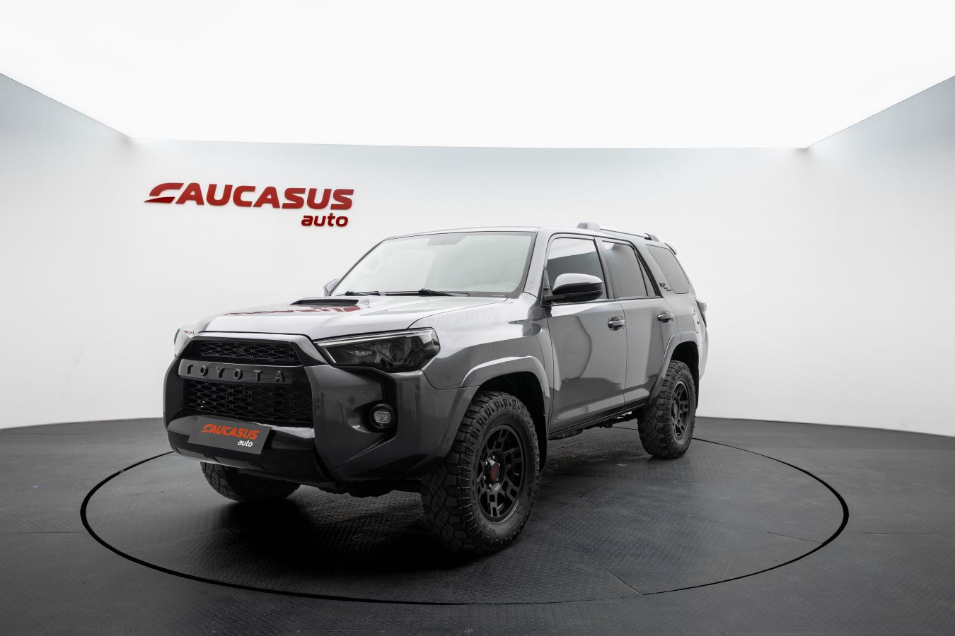 Toyota 4 Runner - фото 1