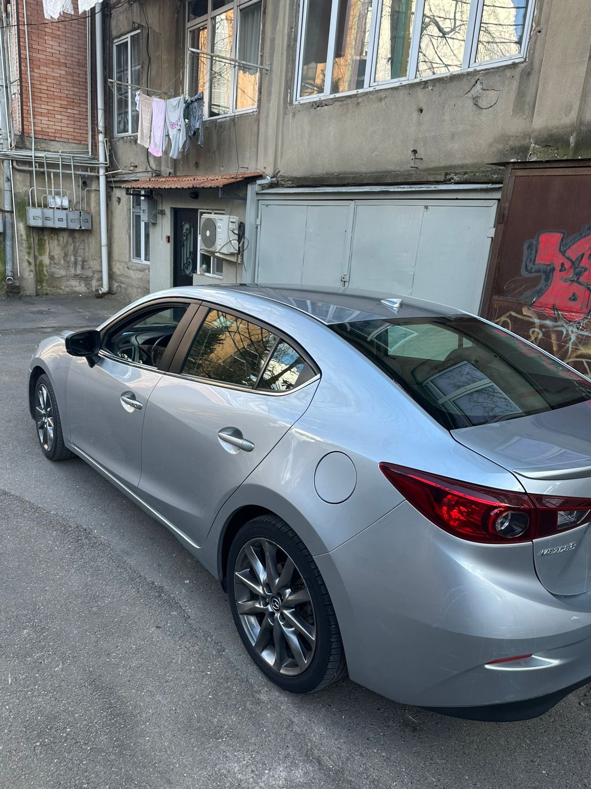 Mazda Mazda 3 - фото 5