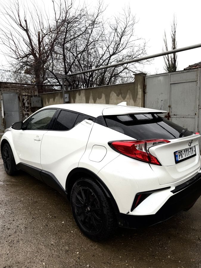 Toyota CHR - фото 3