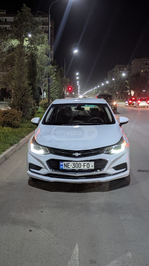 Chevrolet Cruze - фото 11