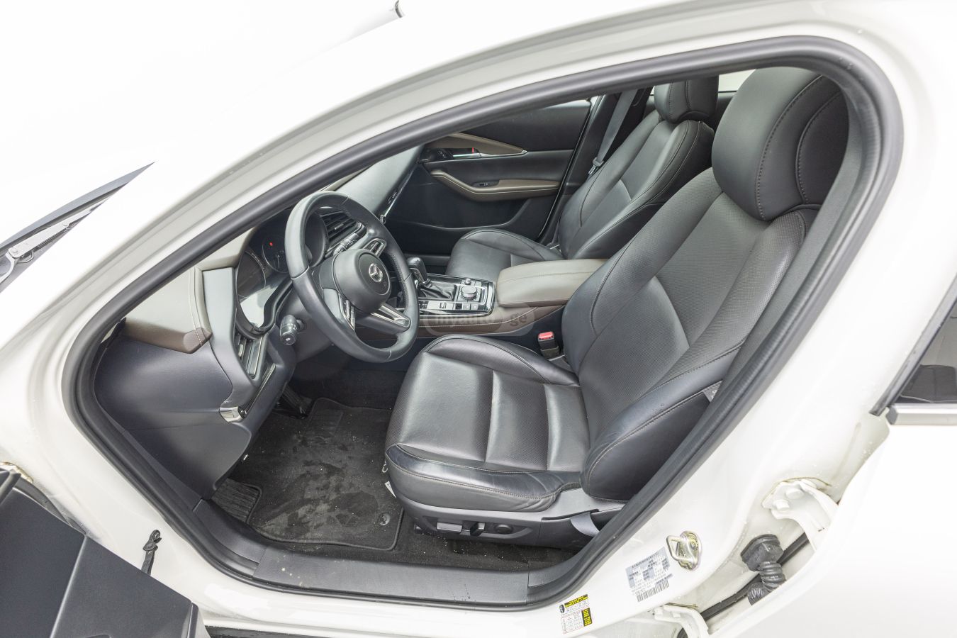 Mazda Mazda CX-30 — миниатюра 10