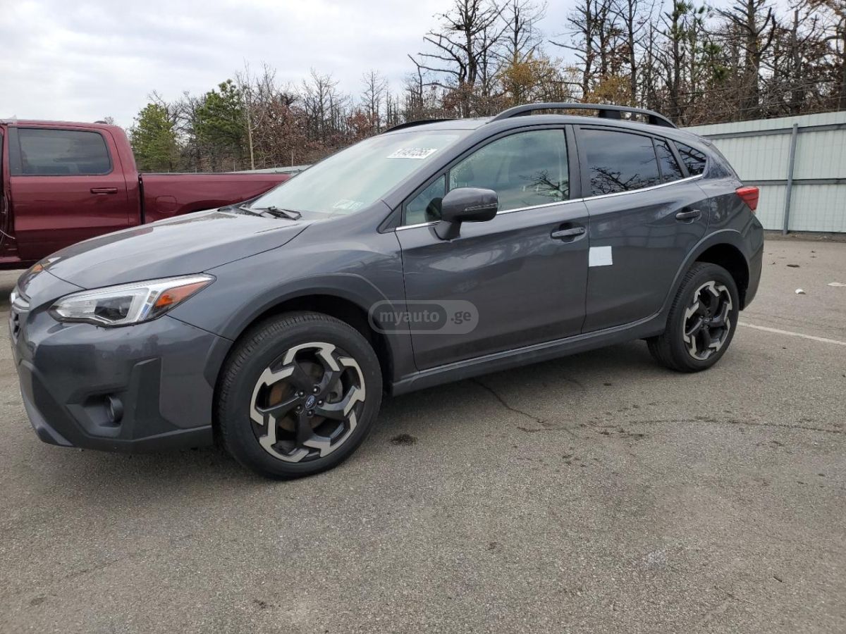 Subaru Crosstrek - фото 1