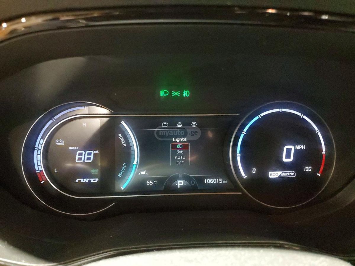 Kia Niro - фото 9