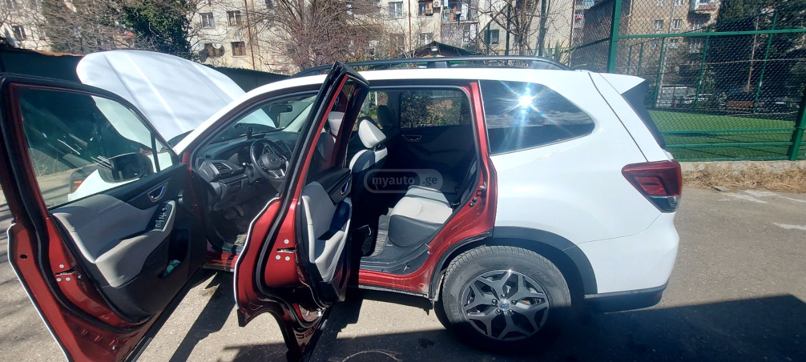 Subaru Premium 4dr All-Wheel Drive CV — миниатюра 12