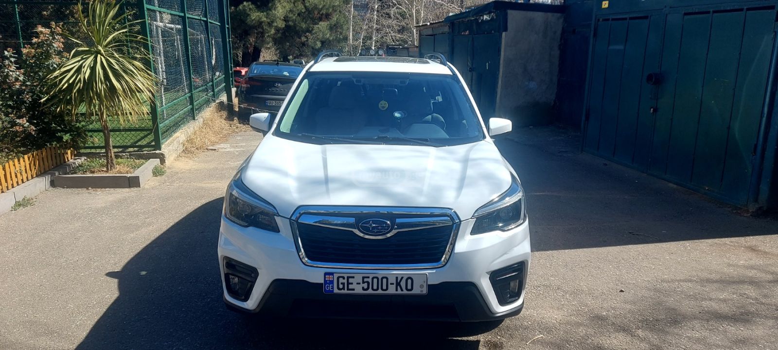 Subaru Premium 4dr All-Wheel Drive CV — миниатюра 4