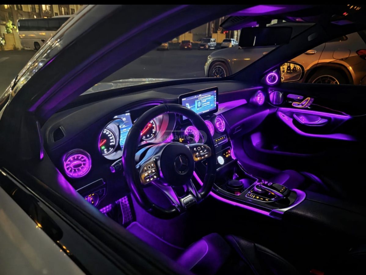 Mercedes-Benz C 63 AMG - фото 6