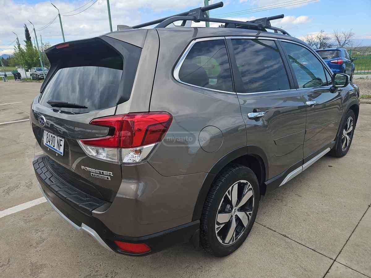 Subaru Forester - фото 4