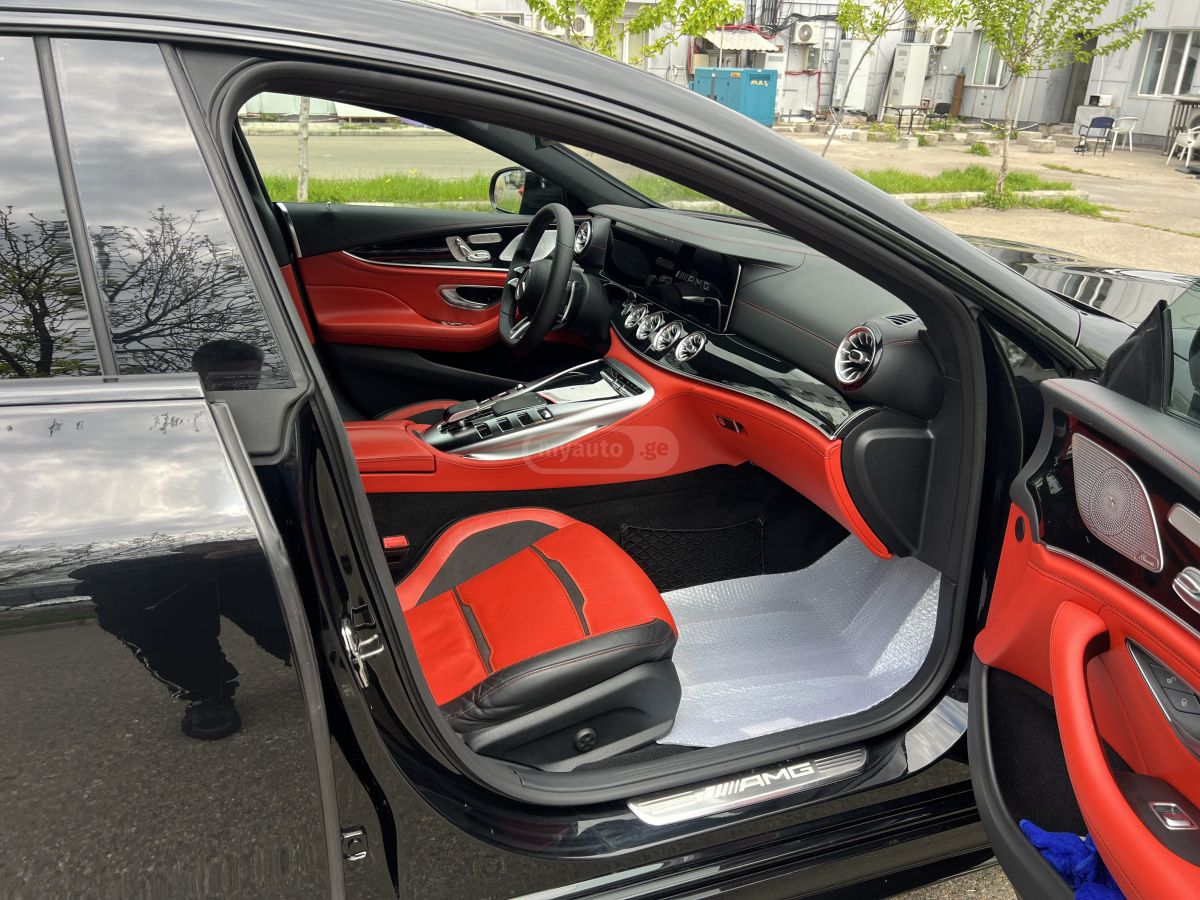 Mercedes-Benz AMG GT 53 - фото 7
