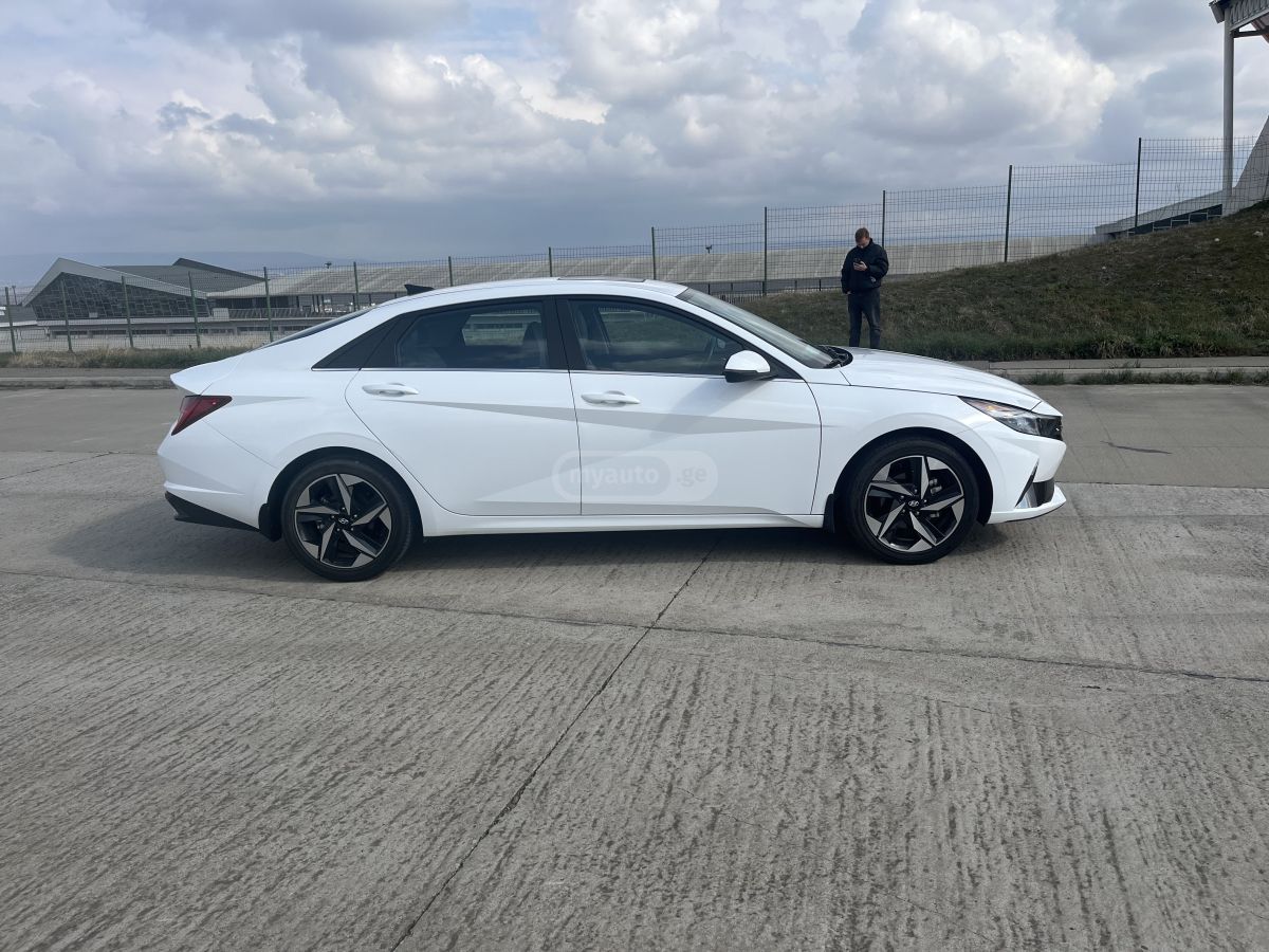 Hyundai Limited 4dr Sedan Automatic — миниатюра 4