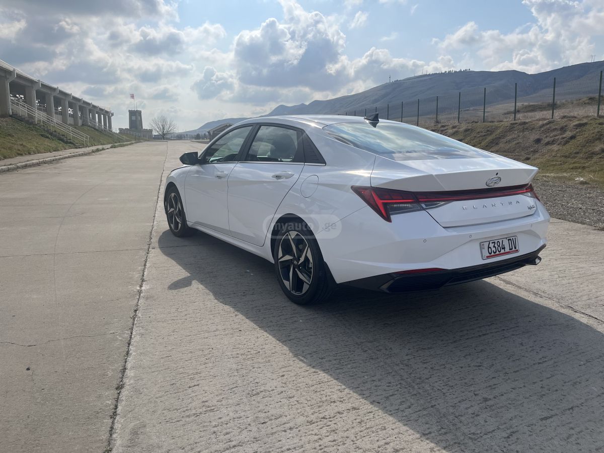 Hyundai Limited 4dr Sedan Automatic — миниатюра 5