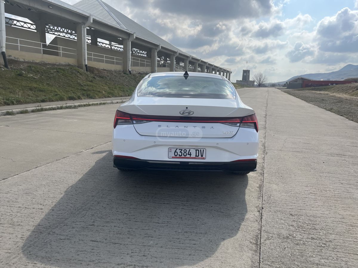 Hyundai Limited 4dr Sedan Automatic — миниатюра 6