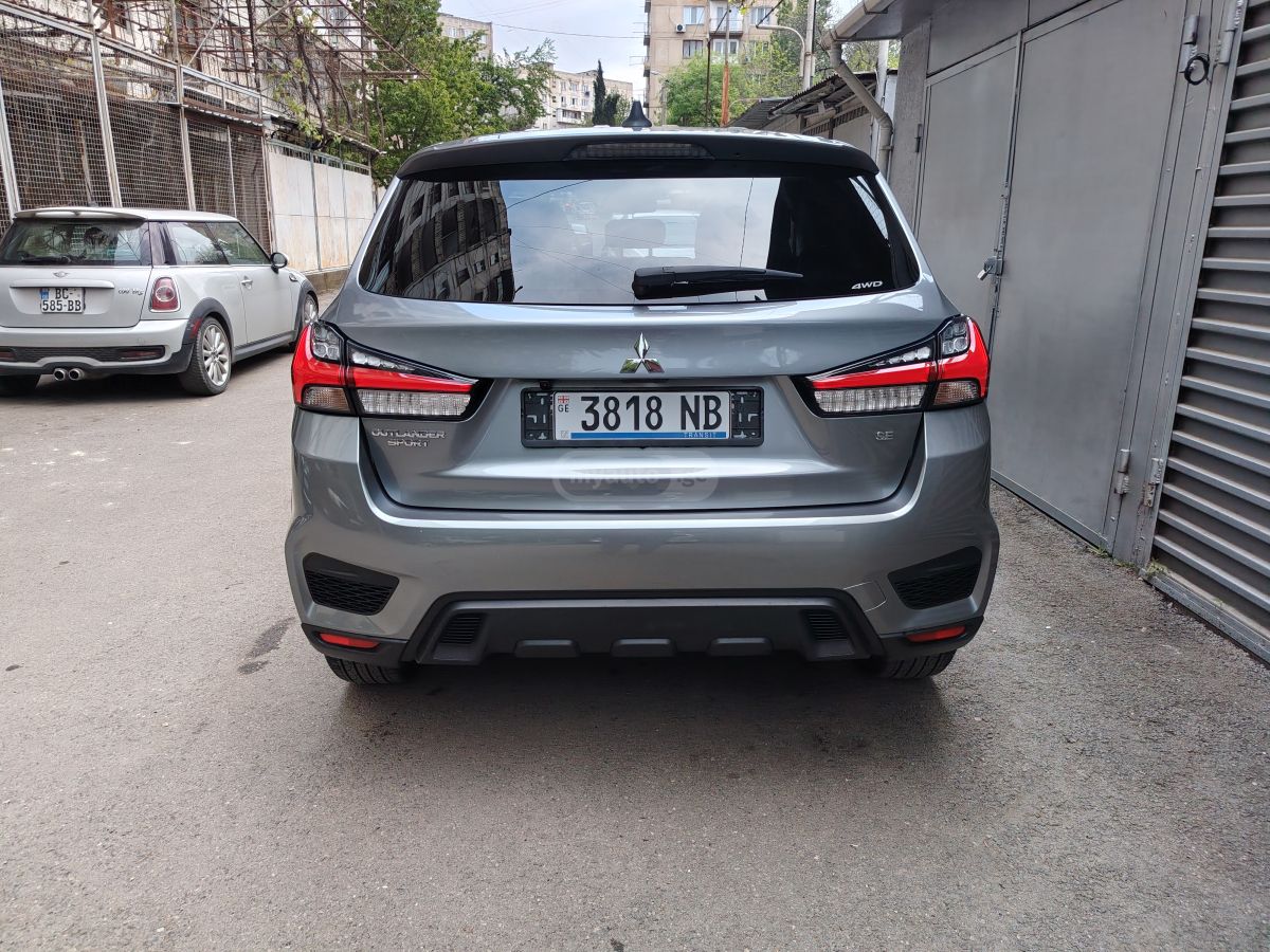 Mitsubishi Outlander Sport - фото 3