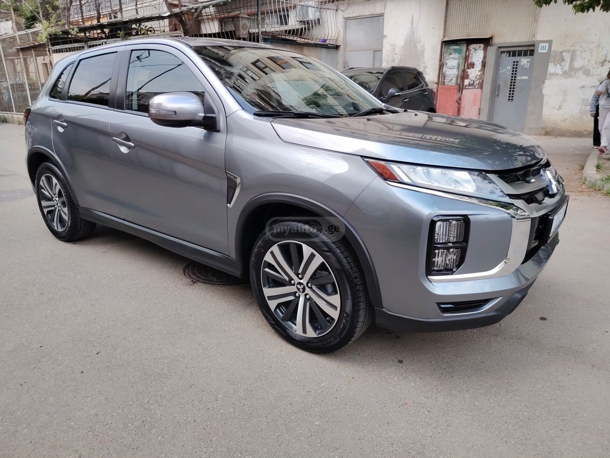 Mitsubishi Outlander Sport - фото 5
