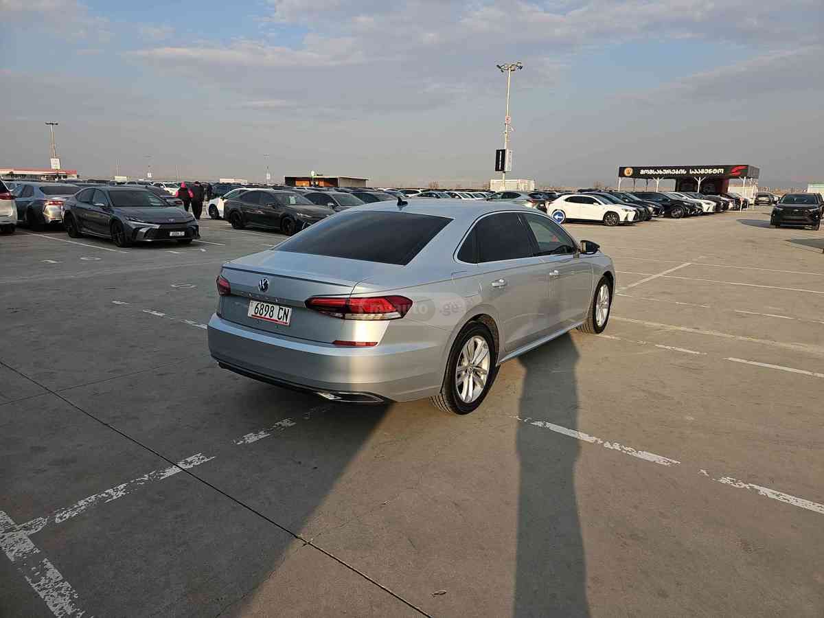 Volkswagen Volkswagen Passat — миниатюра 4