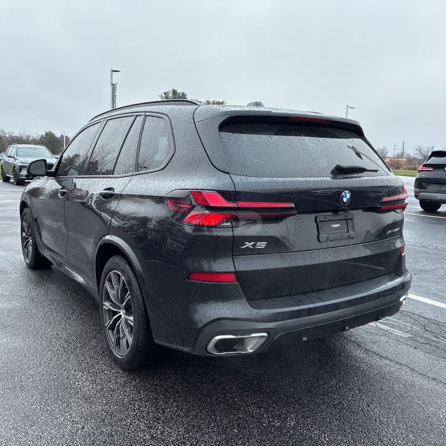 BMW X5 - фото 2