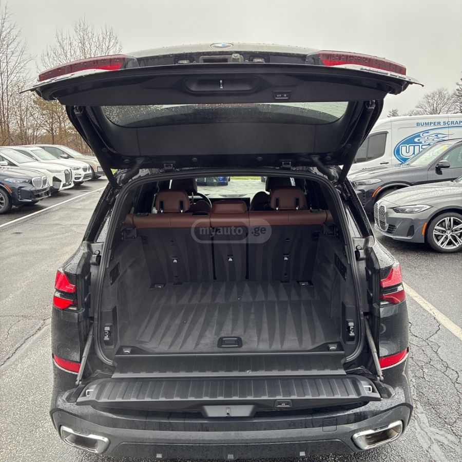 BMW X5 - фото 3