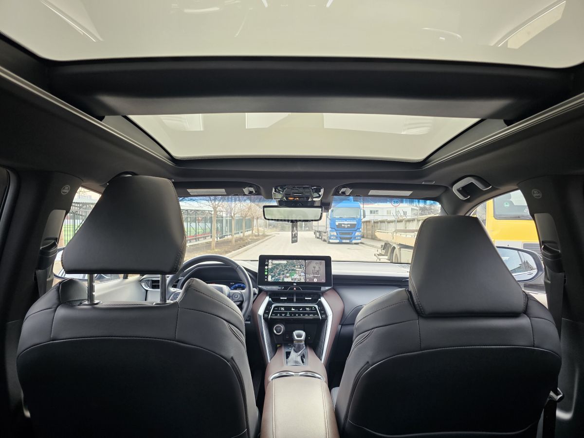 Toyota Venza Limited 2024 — миниатюра 12