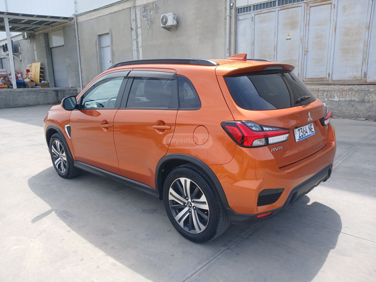 Mitsubishi Outlander Sport - фото 4