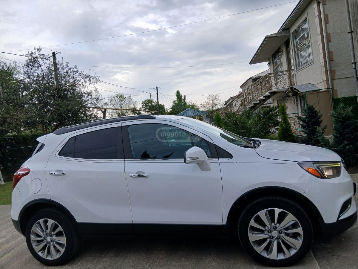 Buick Encore - фото 11