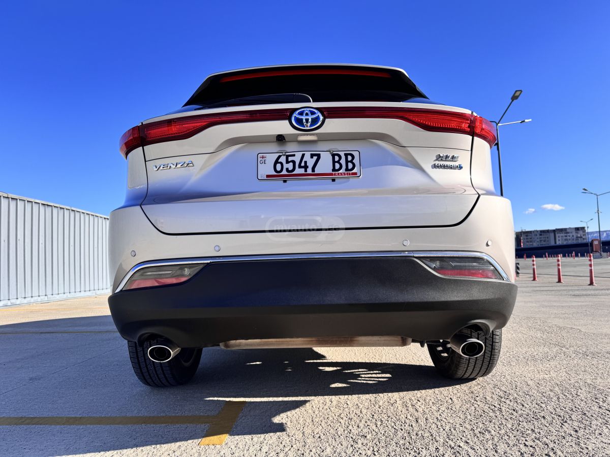 Toyota Venza - фото 3