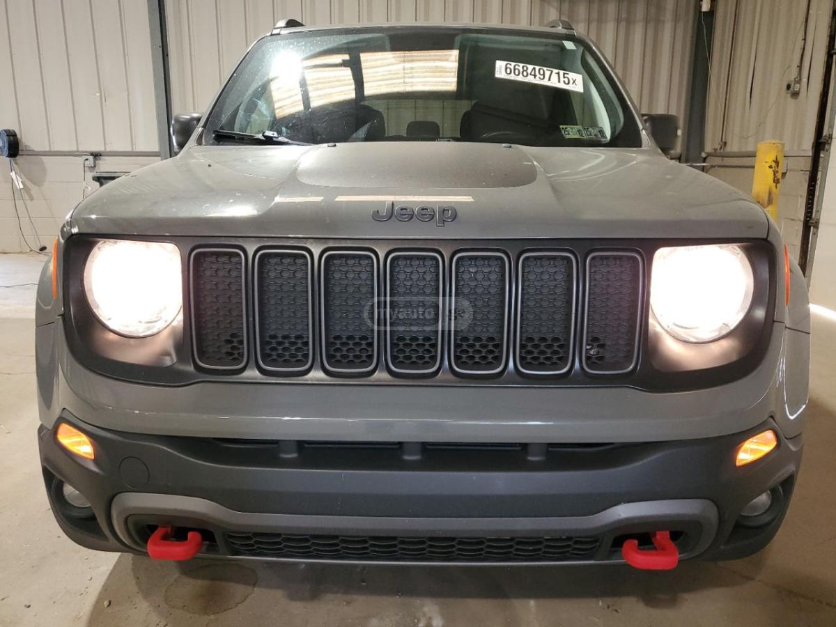 Jeep Renegade - фото 5