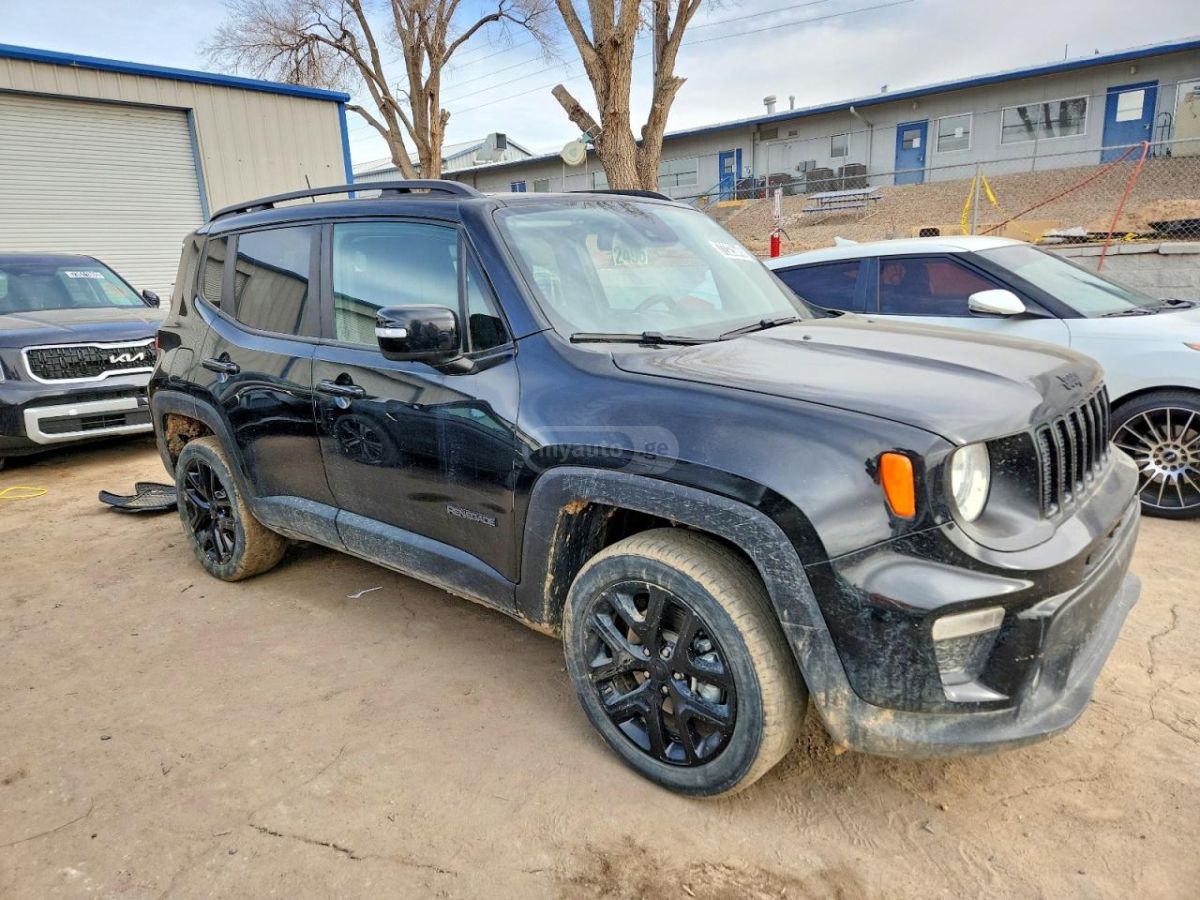 Jeep Renegade - фото 4