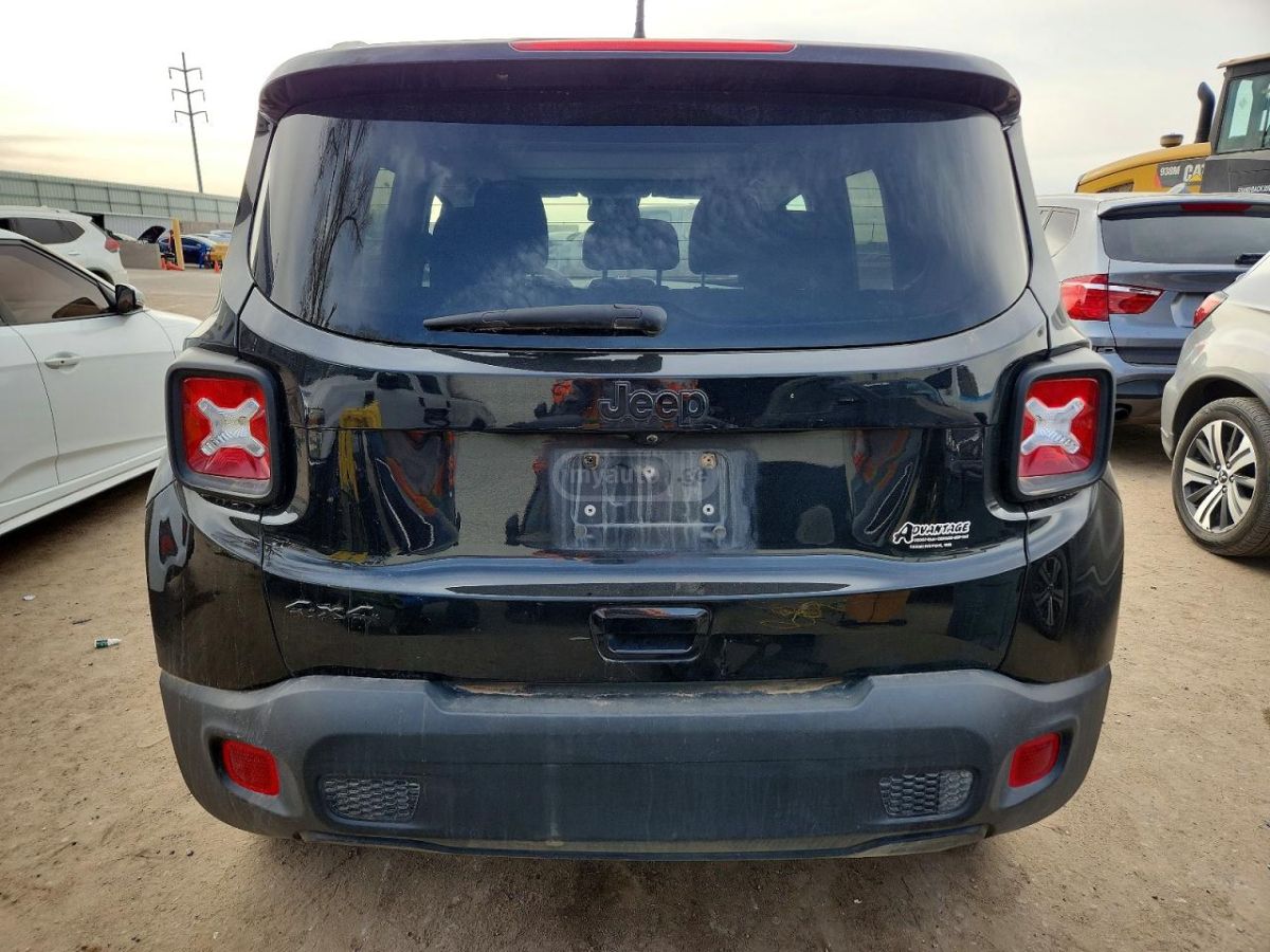 Jeep Renegade - фото 6