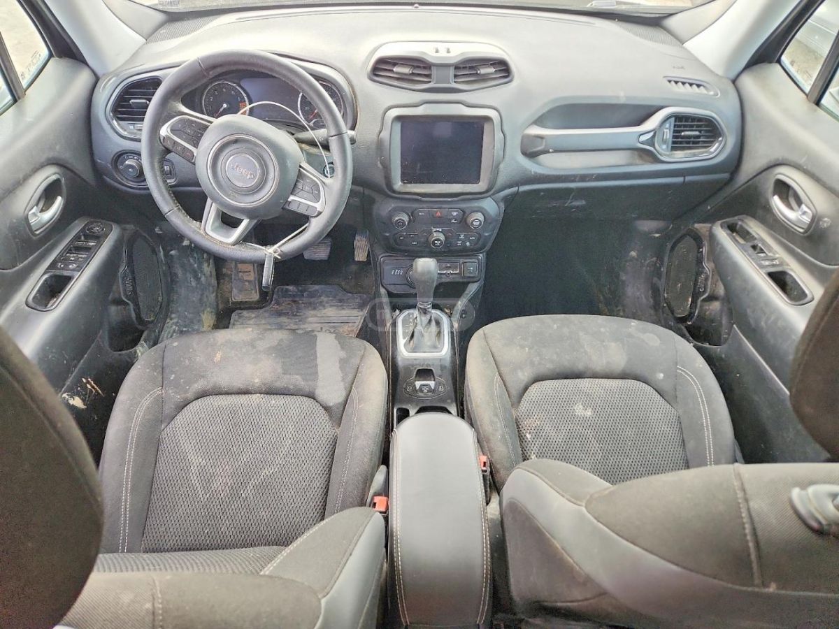 Jeep Renegade - фото 8