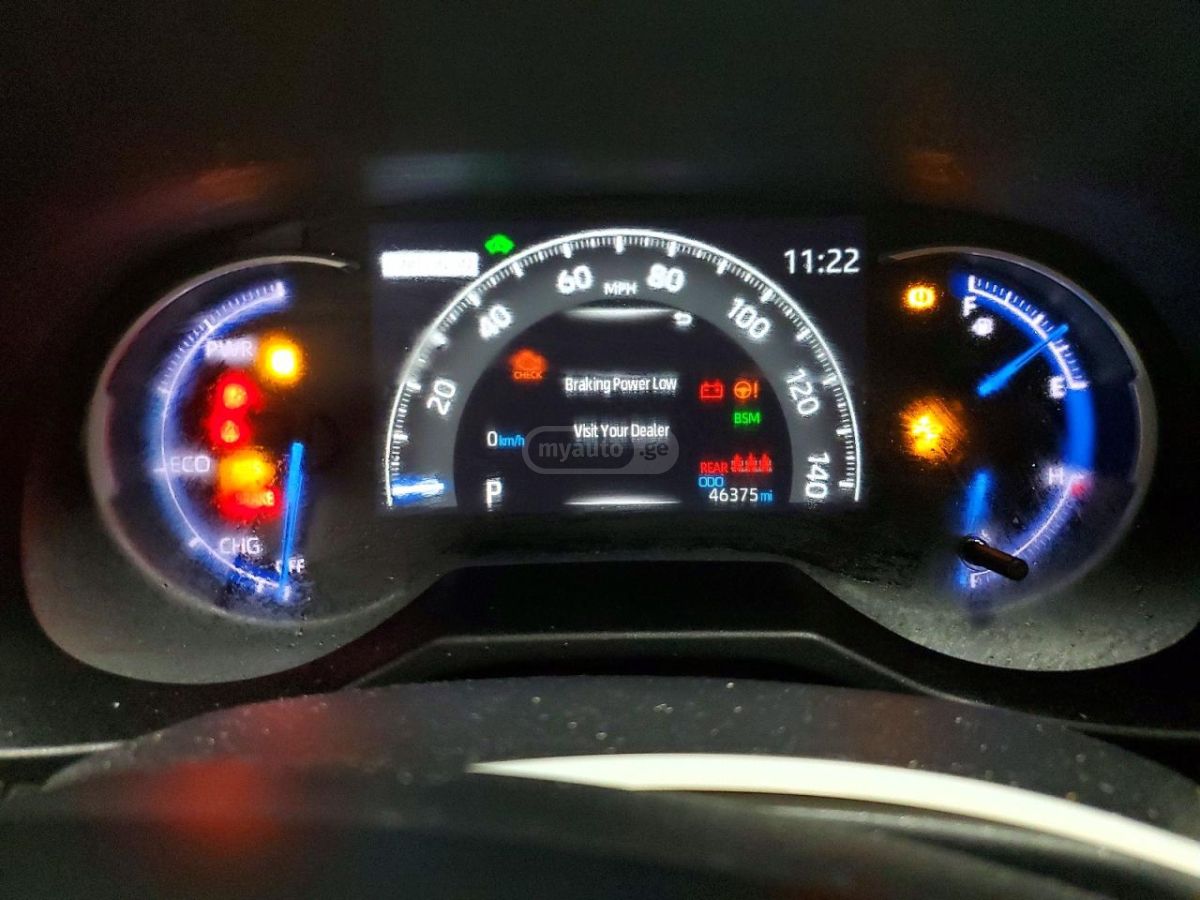 Toyota RAV 4 - фото 9