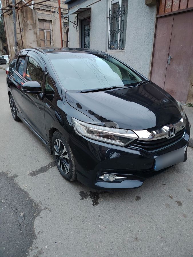 Honda Fit Shuttle - фото 1