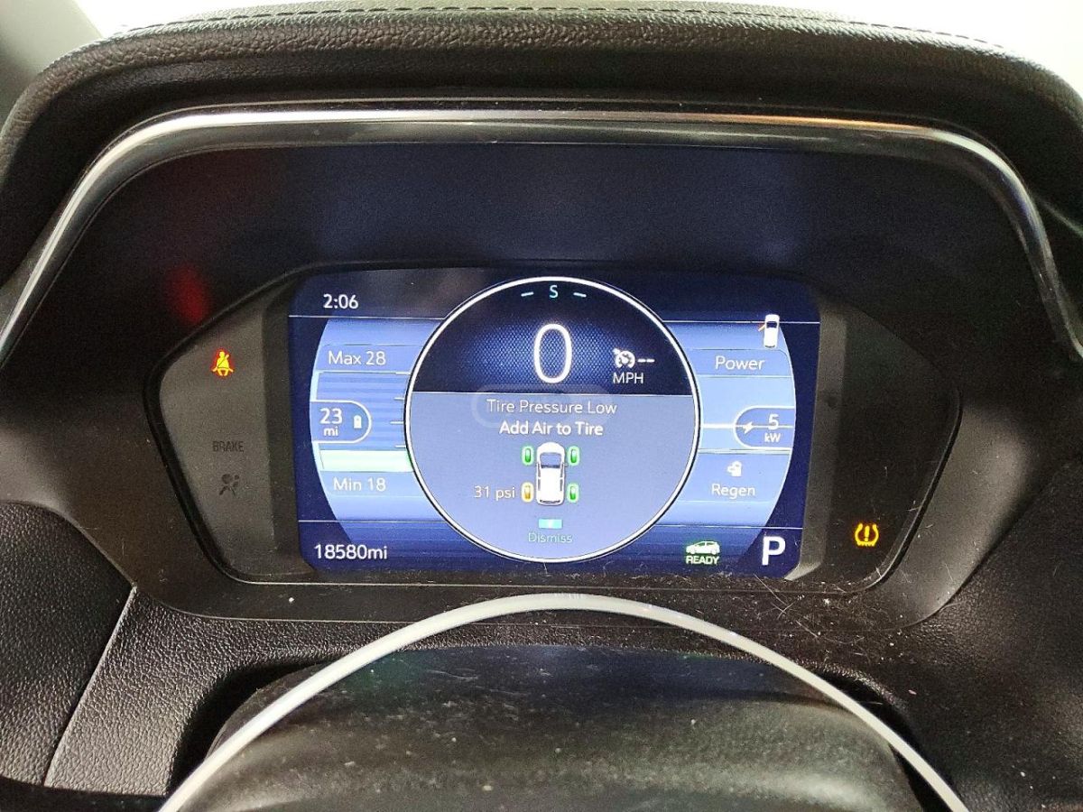 Chevrolet 1LT 4dr Wagon Automatic — миниатюра 9