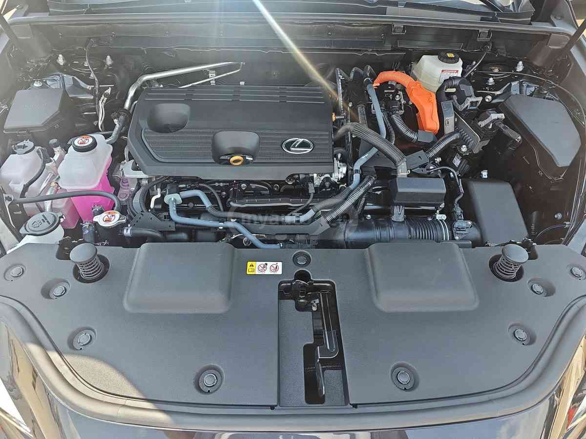 Lexus nx350h — миниатюра 9