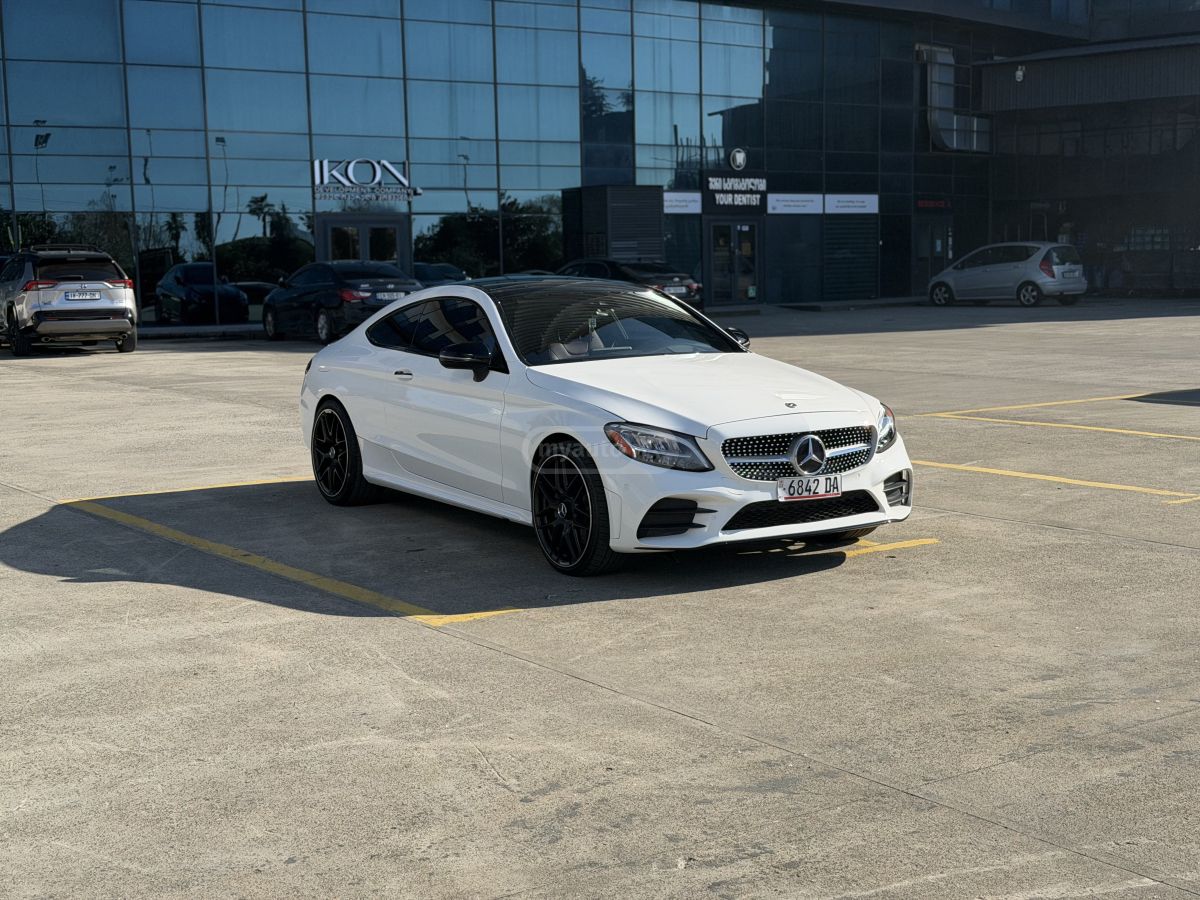 Mercedes-Benz C 300 - фото 4