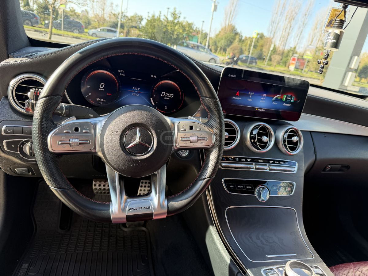 Mercedes-Benz C 300 - фото 8