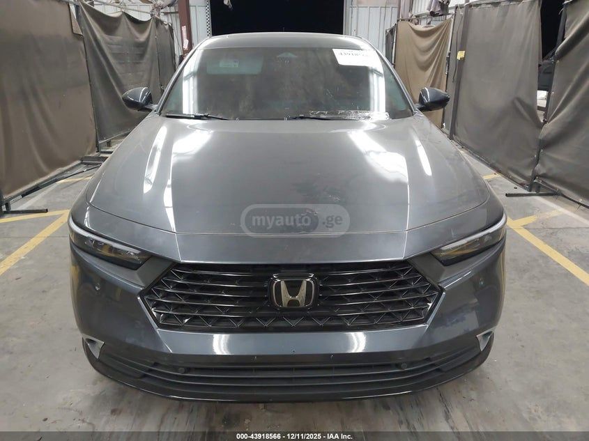 Honda Accord - фото 12