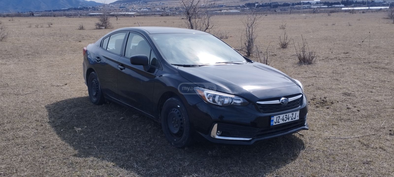 Subaru Base 4dr All-Wheel Drive Sedan — миниатюра 1