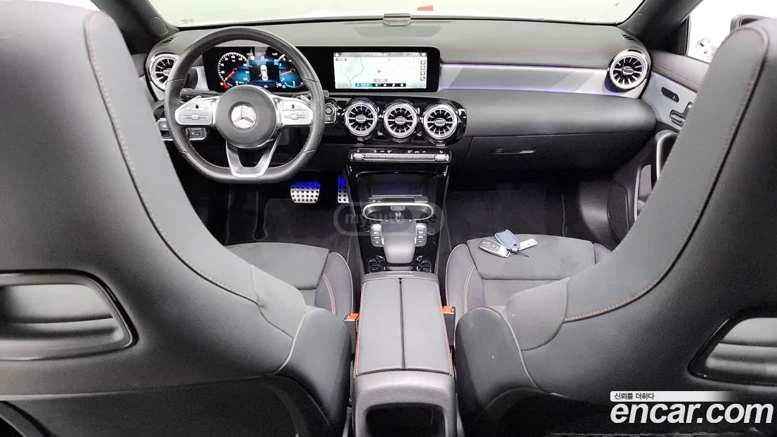 Mercedes-Benz CLA 45 AMG 2023 — миниатюра 7