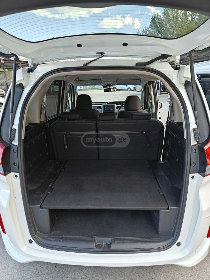 Honda Freed - фото 12