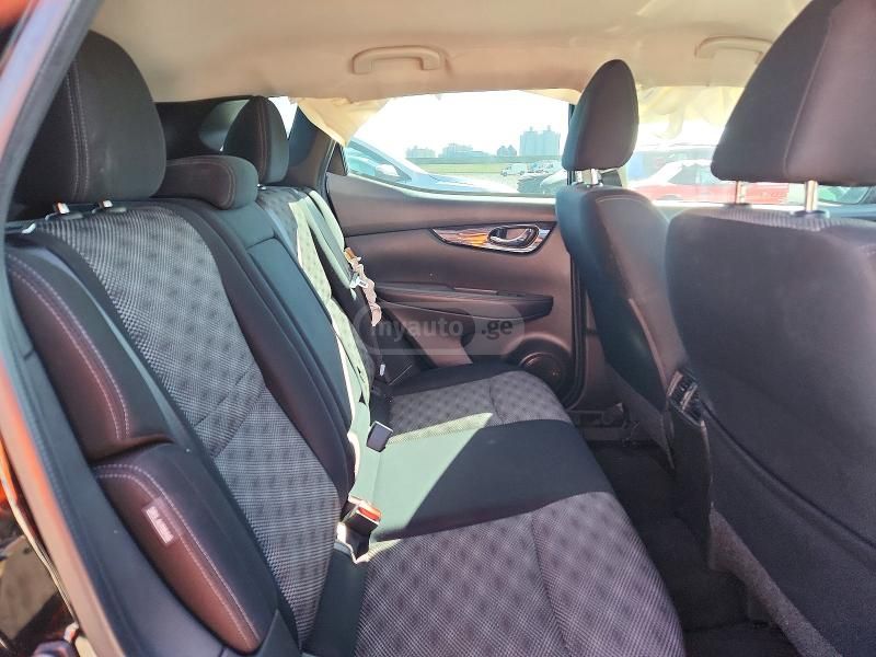 Nissan Rogue Sport S 2020 — миниатюра 11