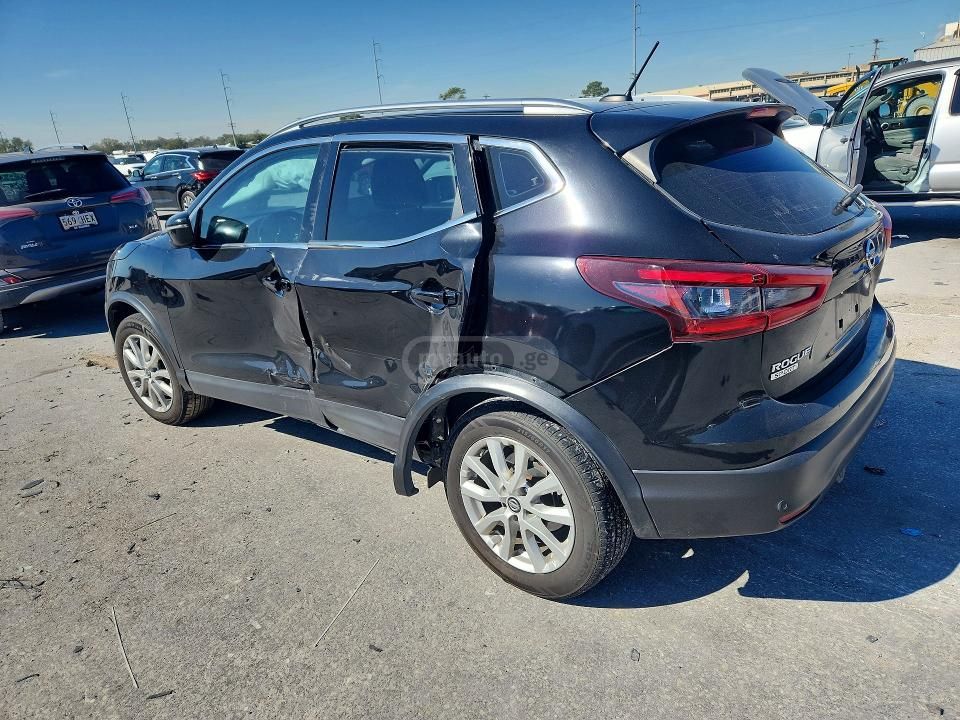 Nissan Rogue Sport S 2020 — миниатюра 2