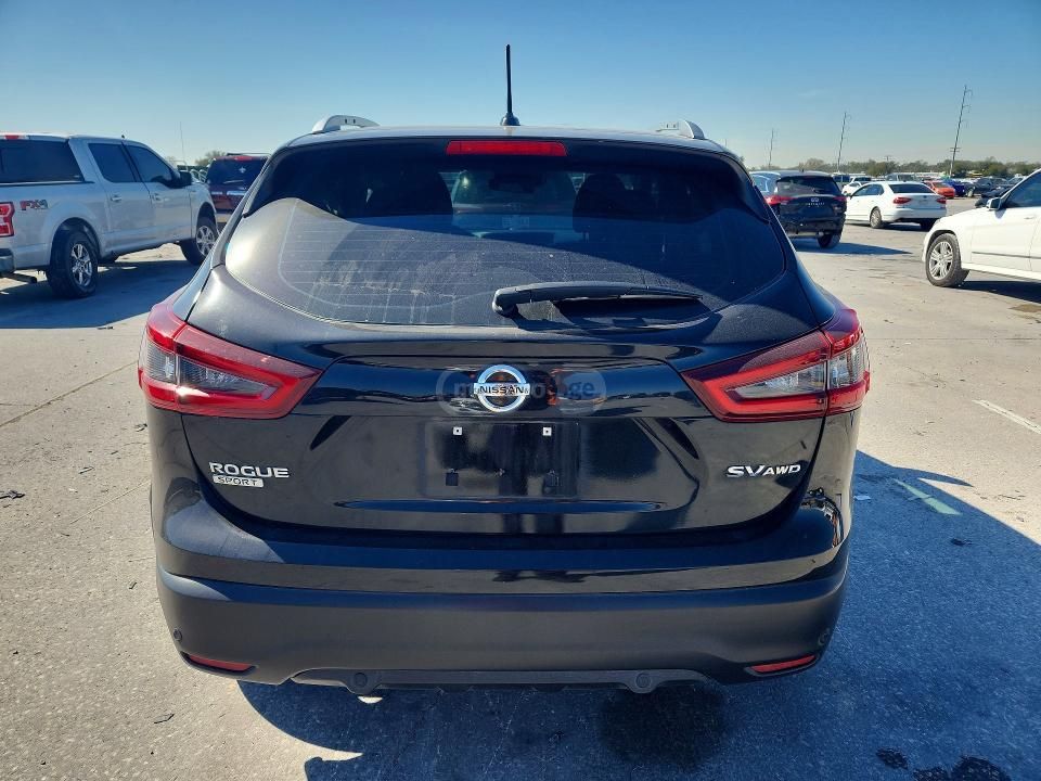 Nissan Rogue Sport S 2020 — миниатюра 6