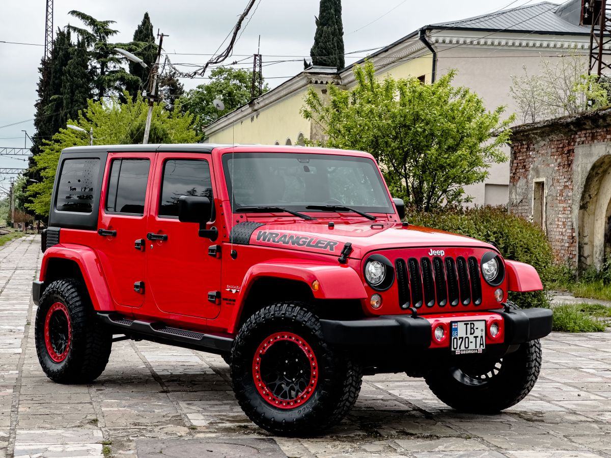 Jeep Wrangler - фото 2