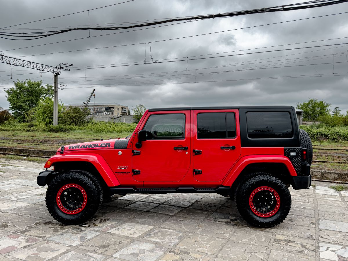 Jeep Wrangler - фото 5