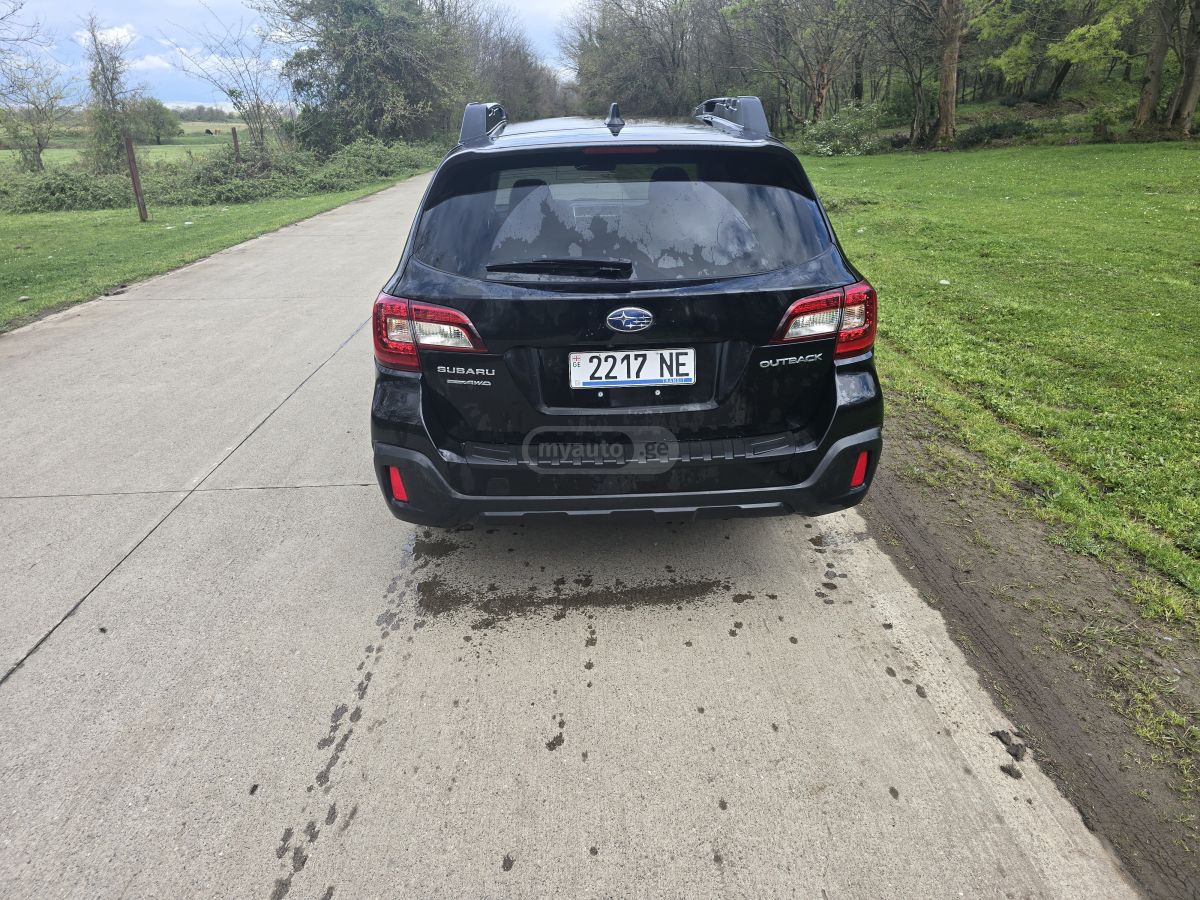 Subaru Outback - фото 4